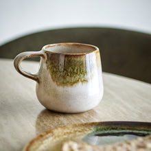 Load image into Gallery viewer, Jules mug - green