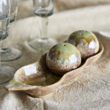 Load image into Gallery viewer, Kayo salt & pepper shaker set - green