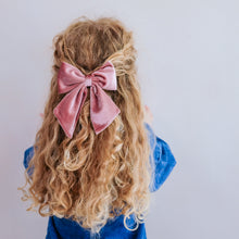 Load image into Gallery viewer, Agnes oversize bow pack