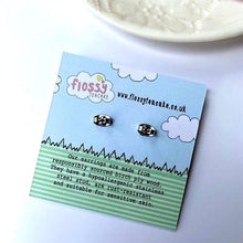 Load image into Gallery viewer, Wooden earrings - teacup