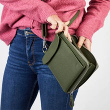 Load image into Gallery viewer, Columbian cross body handbag - various colours