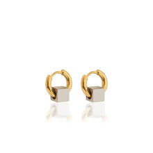 Load image into Gallery viewer, Contrast cube huggies - silver & gold