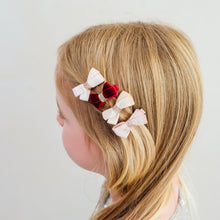 Load image into Gallery viewer, Glitter velvet bow salon hair clips
