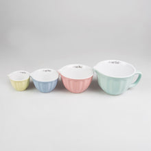 Load image into Gallery viewer, Retro measuring cups - set of 4 - pastel