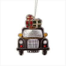 Load image into Gallery viewer, London black cab (zari) Xmas dec