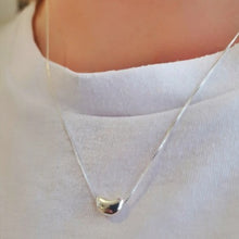 Load image into Gallery viewer, Pebble necklace - silver