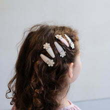 Load image into Gallery viewer, Daisy mini Mabel clic clacs