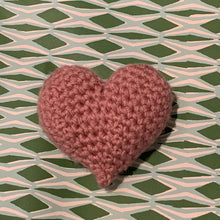 Load image into Gallery viewer, Knitted hearts - small