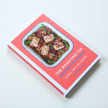 Load image into Gallery viewer, Roasting tin around the world cookbook