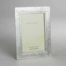 Load image into Gallery viewer, Raised line photo frames