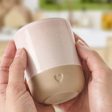 Load image into Gallery viewer, Mug (without handle) heart motif - pink
