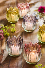 Load image into Gallery viewer, Tulip shaped tealight holder
