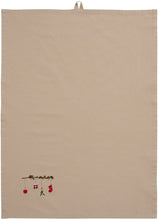 Load image into Gallery viewer, Cloth napkins - branch w/red berries
