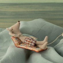 Load image into Gallery viewer, Beach mouse - dad with air mattress
