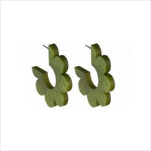 Load image into Gallery viewer, Bloom pendant - various colours
