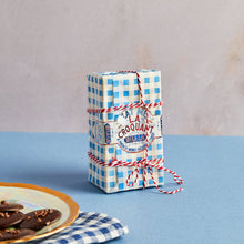 Load image into Gallery viewer, Croquant! A French word meaning crisp! chocs
