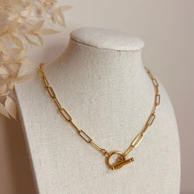 Load image into Gallery viewer, Everyday long link bar clasp necklace

