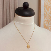 Load image into Gallery viewer, Everyday molten pendant necklace
