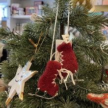 Load image into Gallery viewer, Christmas decoration - ice skates
