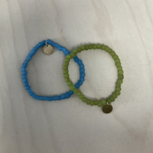 Load image into Gallery viewer, Garden small earrings - various colours
