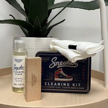 Load image into Gallery viewer, Sneaker cleaning kit

