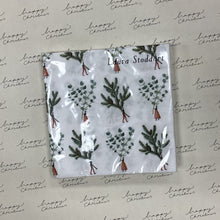 Load image into Gallery viewer, Christmas paper napkins - spruce &amp; eucalyptus
