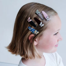 Load image into Gallery viewer, Mini butterfly mabel clips

