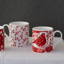 Load image into Gallery viewer, Rosehip mug - red
