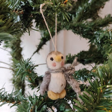 Load image into Gallery viewer, Christmas decoration - baby pingvins (classic)

