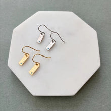 Load image into Gallery viewer, Nora earrings - gold or silver

