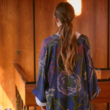 Load image into Gallery viewer, Parsley seed kimono - navy
