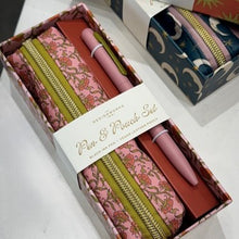 Load image into Gallery viewer, Pen &amp; pouch set - pink vintage floral
