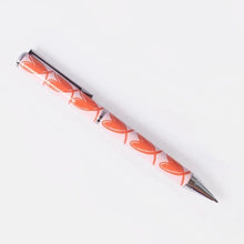 Load image into Gallery viewer, Linked hearts boxed pen - pink
