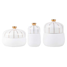 Load image into Gallery viewer, Mini porcelain trinket pots
