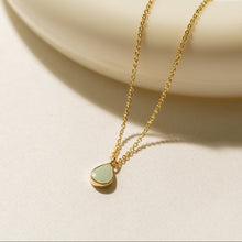 Load image into Gallery viewer, Teardrop necklace
