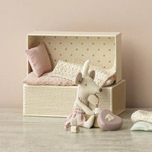 Load image into Gallery viewer, Little sister tooth fairy with metal box

