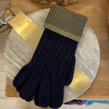 Load image into Gallery viewer, Matty knit gloves - navy &amp; khaki

