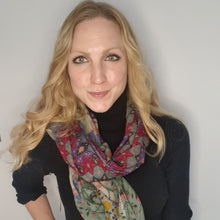 Load image into Gallery viewer, Mosaic twill scarf
