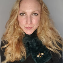 Load image into Gallery viewer, Helsinki scarf - grey
