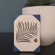 Load image into Gallery viewer, Pack of cards - white fern
