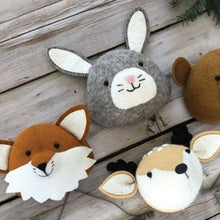 Load image into Gallery viewer, Baby deer mini head wall decoration
