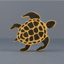 Load image into Gallery viewer, Turtle magnet
