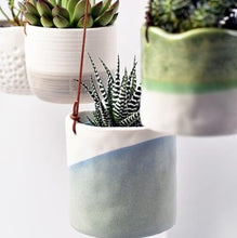Load image into Gallery viewer, Hanging pot - dip
