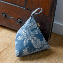 Load image into Gallery viewer, Fig tree tea towels (pack of 2) - dark slate

