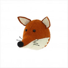Load image into Gallery viewer, Baby deer mini head wall decoration
