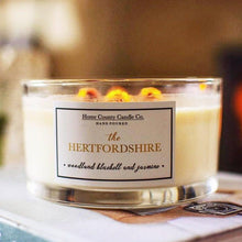 Load image into Gallery viewer, Herts candle - woodland bluebell &amp; jasmine - 3 wick
