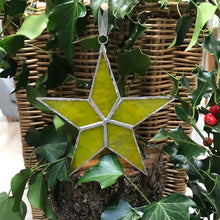 Load image into Gallery viewer, Handmade glass 5 pointed star - medium - gold
