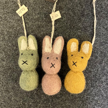 Load image into Gallery viewer, Bunny with green hanger - small

