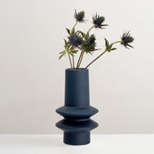 Load image into Gallery viewer, Isold vase - blue
