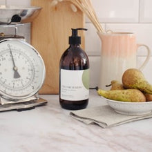 Load image into Gallery viewer, The Orchards - fresh fig &amp; apples - hand wash
